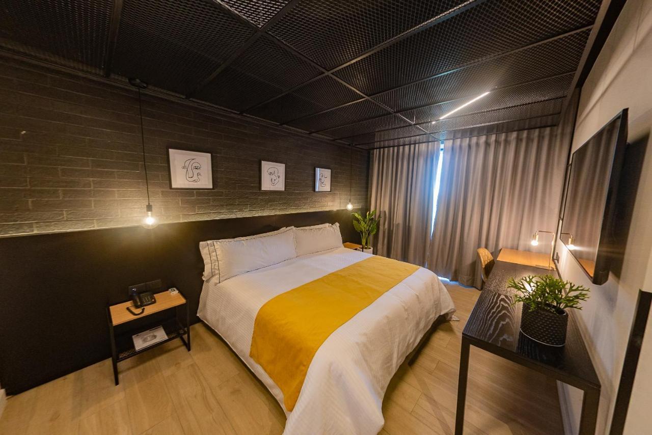Fulton Business Luxury Hotel 瓜达拉哈拉 外观 照片