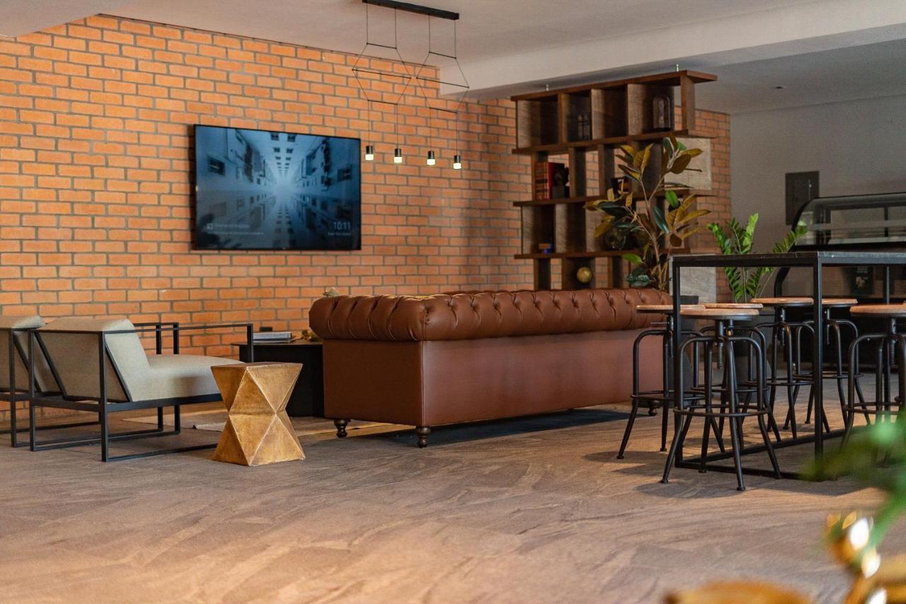 Fulton Business Luxury Hotel 瓜达拉哈拉 外观 照片